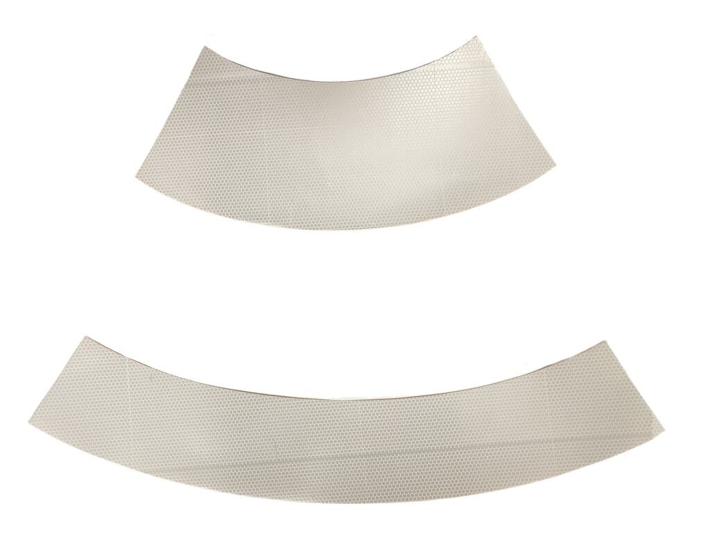 Adesivos refletivos em formato curvado para cone